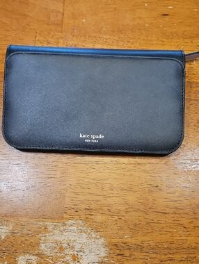 kate spade Black Leather Zip Wallet